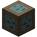 翠铜石矿石板条箱 (Crate of Dioptase Ore)